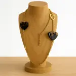 Collar largo dorado doble corazón