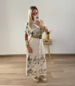 Vestido midi beige estampado flores - Imagen 3
