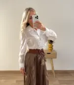 Camisa blanca con bordado - Imagen 3