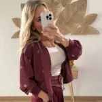 Chaqueta Bomber corta con cremallera y cordones