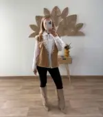 Chaleco de ante con tachuelas