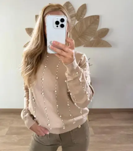 Jersey beige con perlas