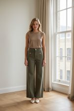 Camiseta  sin mangas con tachuelas hombros - Imagen 6