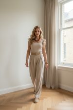 Pantalón largo fluido con cinturón rafia - Imagen 5