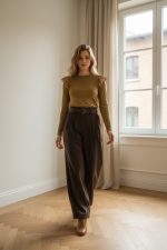 Pantalón palazzo cintura alta con cinturón - Imagen 8